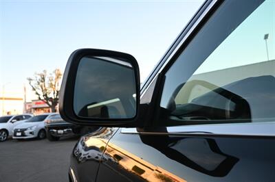 2014 Jeep Grand Cherokee Overland - Photo 16 - Norwalk, CA 90650-2241