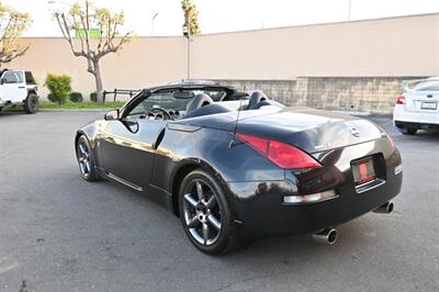 2004 Nissan 350Z Touring - Photo 19 - Norwalk, CA 90650-2241