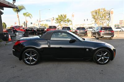 2004 Nissan 350Z Touring - Photo 13 - Norwalk, CA 90650-2241
