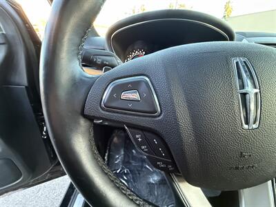 2017 Lincoln MKC Reserve - Photo 15 - Norwalk, CA 90650-2241
