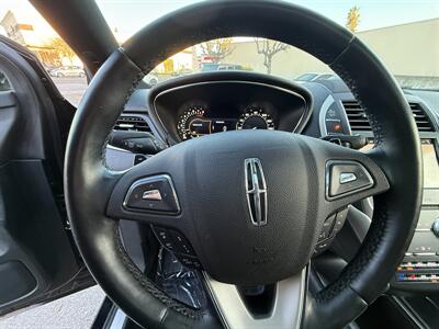 2017 Lincoln MKC Reserve - Photo 14 - Norwalk, CA 90650-2241