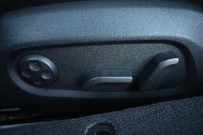 2008 Audi R8 quattro   - Photo 18 - Norwalk, CA 90650-2241