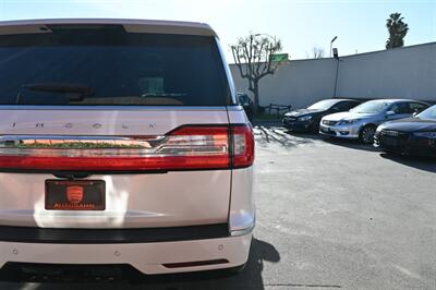 2018 Lincoln Navigator L Reserve - Photo 11 - Norwalk, CA 90650-2241