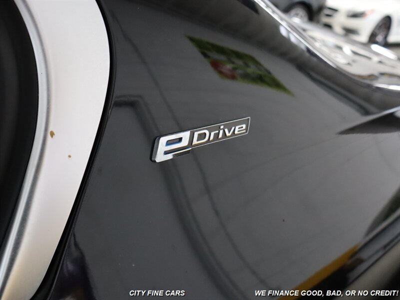 2018 BMW 330e iPerformance - Photo 7 - Panorama City, CA 91402