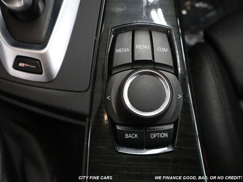 2018 BMW 330e iPerformance - Photo 26 - Panorama City, CA 91402