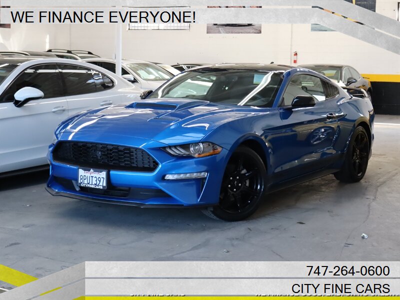 2020 Ford Mustang EcoBoost  