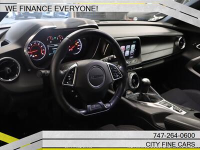 2017 Chevrolet Camaro LT   - Photo 14 - Panorama City, CA 91402