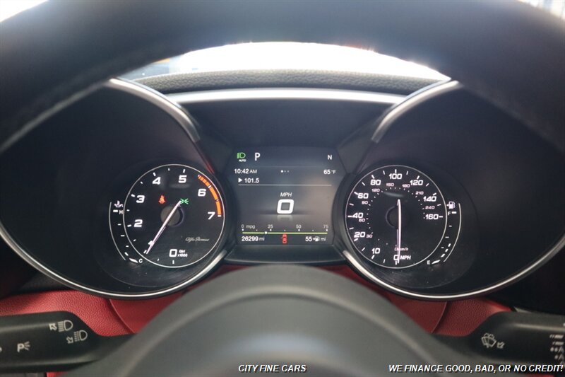 2018 Alfa Romeo Giulia - Photo 19 - Panorama City, CA 91402