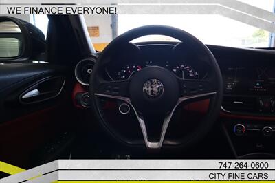 2018 Alfa Romeo Giulia - Photo 15 - Panorama City, CA 91402