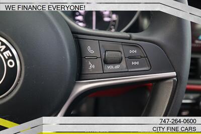 2018 Alfa Romeo Giulia - Photo 18 - Panorama City, CA 91402