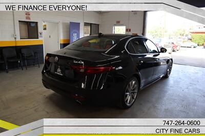 2018 Alfa Romeo Giulia - Photo 9 - Panorama City, CA 91402