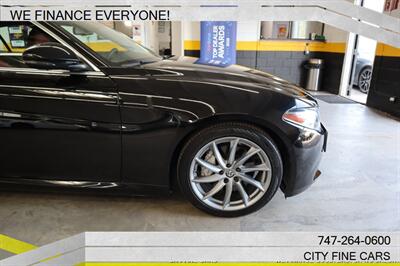 2018 Alfa Romeo Giulia - Photo 12 - Panorama City, CA 91402