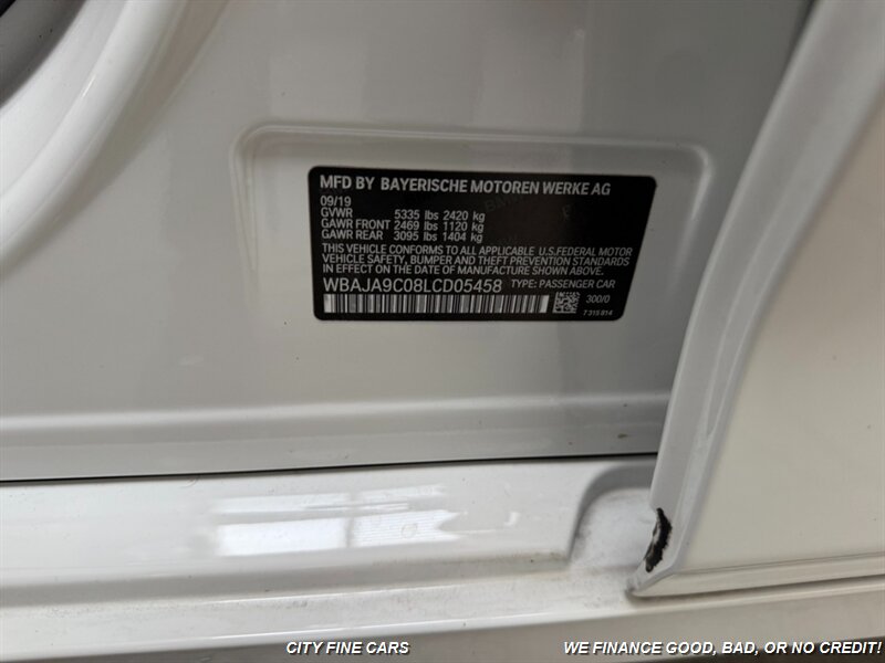 2020 BMW 530e iPerformance - Photo 32 - Panorama City, CA 91402