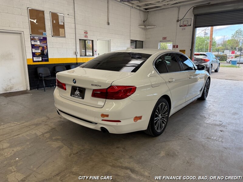 2020 BMW 530e iPerformance - Photo 9 - Panorama City, CA 91402