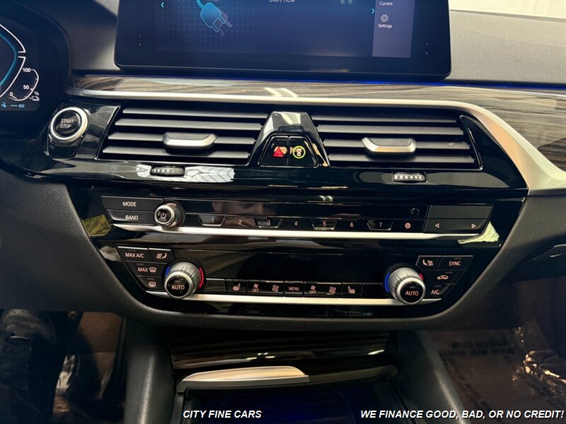 2020 BMW 530e iPerformance - Photo 21 - Panorama City, CA 91402