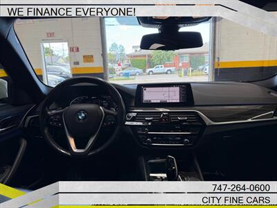 2020 BMW 530e iPerformance - Photo 14 - Panorama City, CA 91402