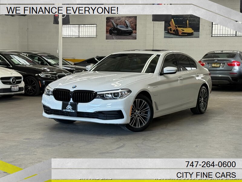 2020 BMW 530e iPerformance   - Photo 1 - Panorama City, CA 91402
