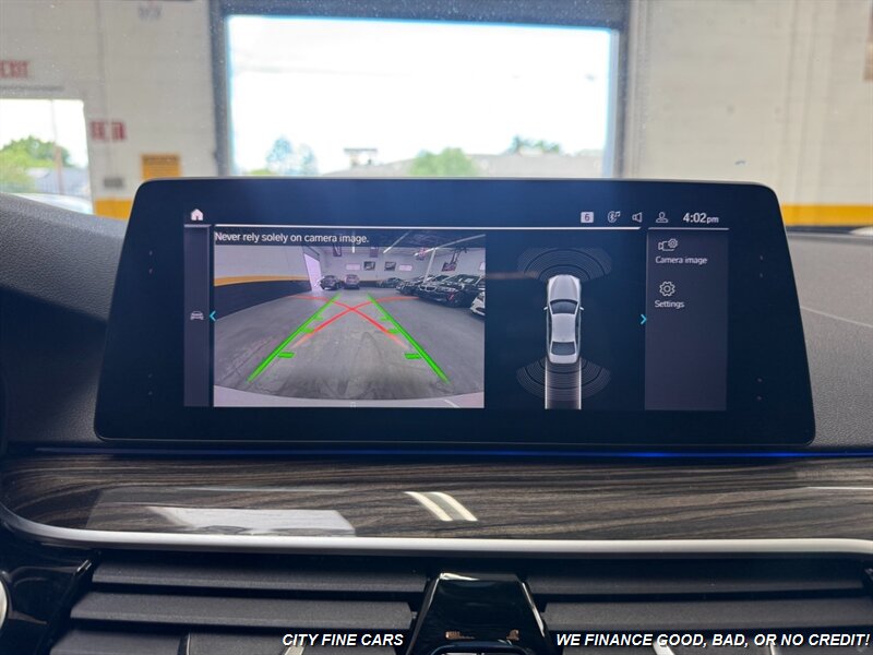 2020 BMW 530e iPerformance - Photo 20 - Panorama City, CA 91402