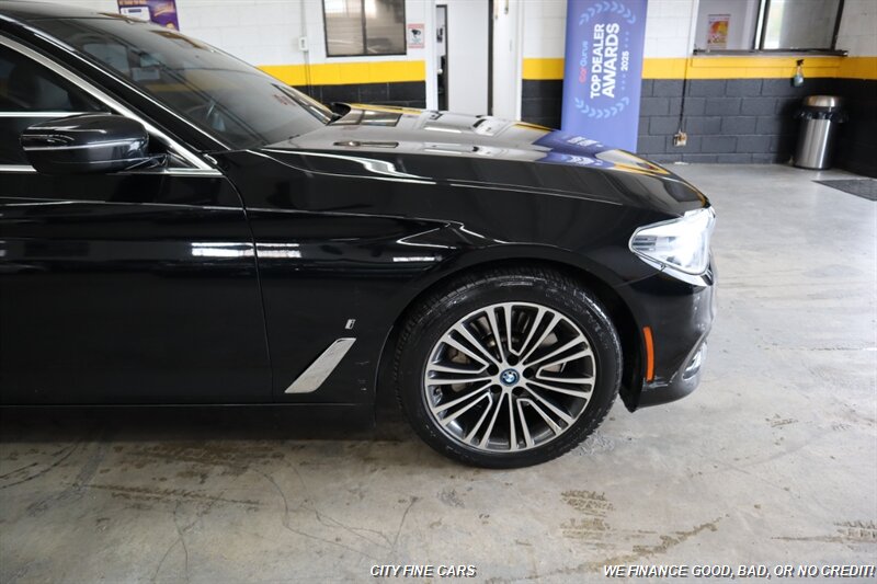 2019 BMW 530e iPerformance - Photo 11 - Panorama City, CA 91402