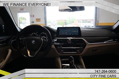 2019 BMW 530e iPerformance - Photo 13 - Panorama City, CA 91402