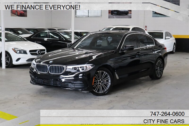 2019 BMW 530e iPerformance   - Photo 1 - Panorama City, CA 91402