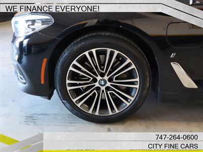 2019 BMW 530e iPerformance   - Photo 4 - Panorama City, CA 91402