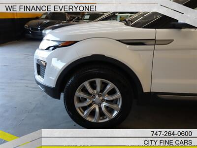 2018 Land Rover Range Rover Evoque SE   - Photo 3 - Panorama City, CA 91402