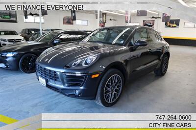 2017 Porsche Macan   - Photo 2 - Panorama City, CA 91402