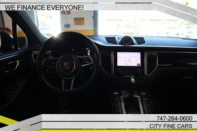 2017 Porsche Macan   - Photo 14 - Panorama City, CA 91402