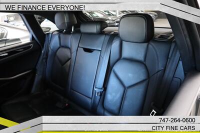 2017 Porsche Macan   - Photo 28 - Panorama City, CA 91402
