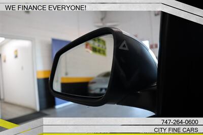 2018 BMW 320i xDrive   - Photo 25 - Panorama City, CA 91402