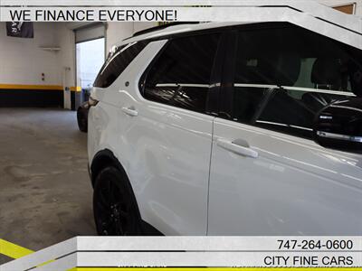 2019 Land Rover Discovery HSE - Photo 10 - Panorama City, CA 91402