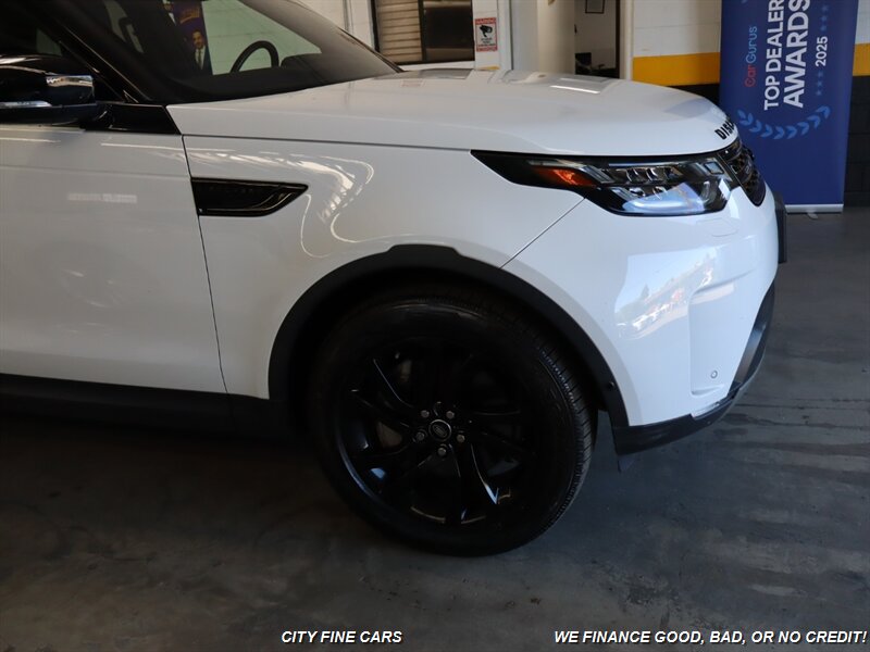 2019 Land Rover Discovery HSE - Photo 12 - Panorama City, CA 91402