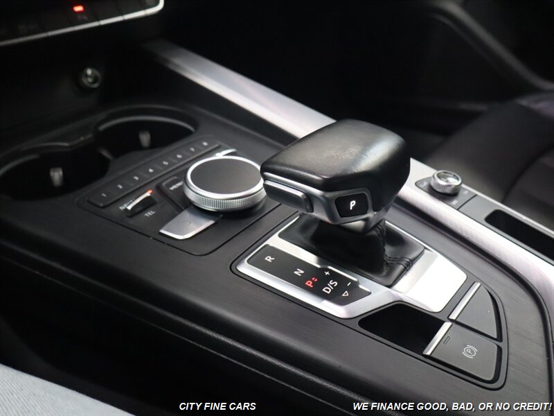 2017 Audi A4 2.0T quattro Premium Plus - Photo 23 - Panorama City, CA 91402