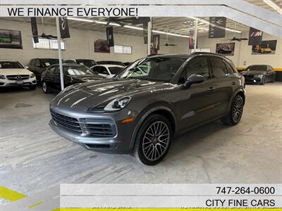 2020 Porsche Cayenne   - Photo 2 - Panorama City, CA 91402
