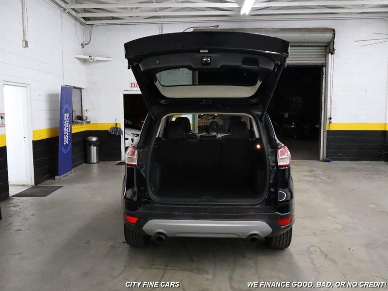 2016 Ford Escape SE - Photo 28 - Panorama City, CA 91402