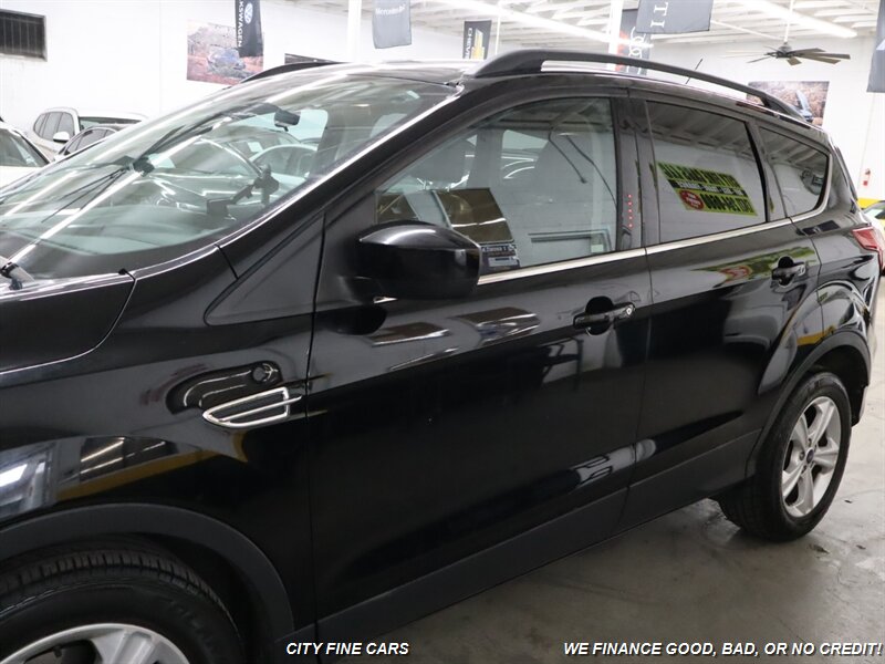 2016 Ford Escape SE - Photo 4 - Panorama City, CA 91402