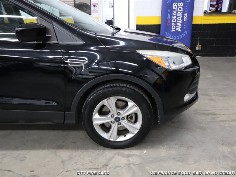 2016 Ford Escape SE - Photo 11 - Panorama City, CA 91402