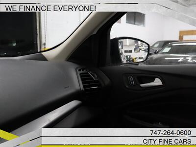 2016 Ford Escape SE - Photo 24 - Panorama City, CA 91402