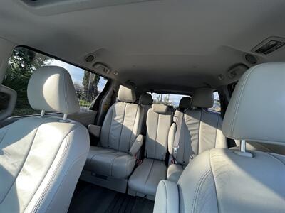 2014 Toyota Sienna Limited 7-Passenger   - Photo 16 - Panorama City, CA 91402