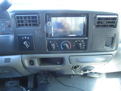2004 Ford F-250 XLT   - Photo 15 - Panorama City, CA 91402