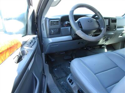 2004 Ford F-250 XLT - Photo 12 - Panorama City, CA 91402