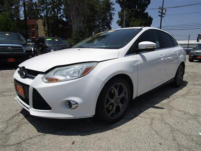 2012 Ford Focus SEL   - Photo 1 - Panorama City, CA 91402