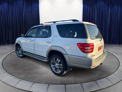 2003 Toyota Sequoia SR5   - Photo 7 - North Hills, CA 91343