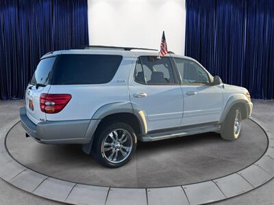 2003 Toyota Sequoia SR5   - Photo 5 - North Hills, CA 91343