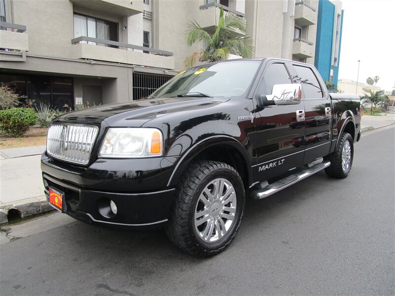 2007 Lincoln Mark LT Base