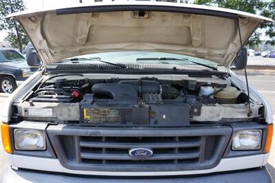 2006 Ford E-350 SD - Photo 36 - Panorama City, CA 91402