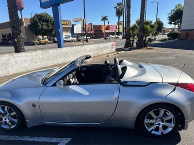 2004 Nissan 350Z Touring   - Photo 13 - North Hills, CA 91343