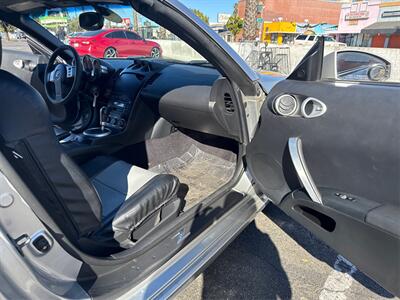 2004 Nissan 350Z Touring   - Photo 20 - North Hills, CA 91343