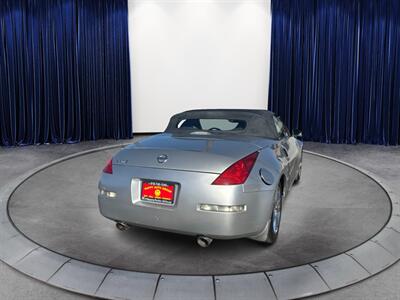2004 Nissan 350Z Touring   - Photo 6 - North Hills, CA 91343